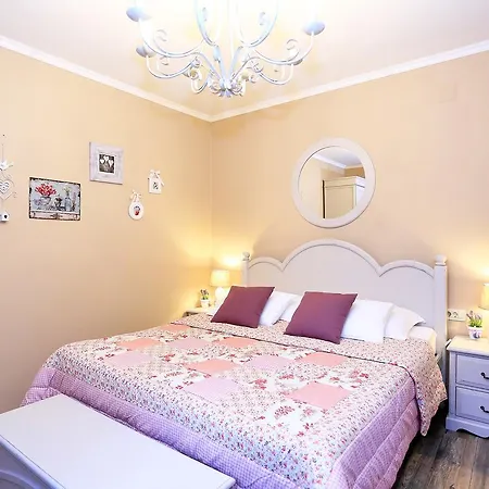 Апартаменты Shabby Chic *